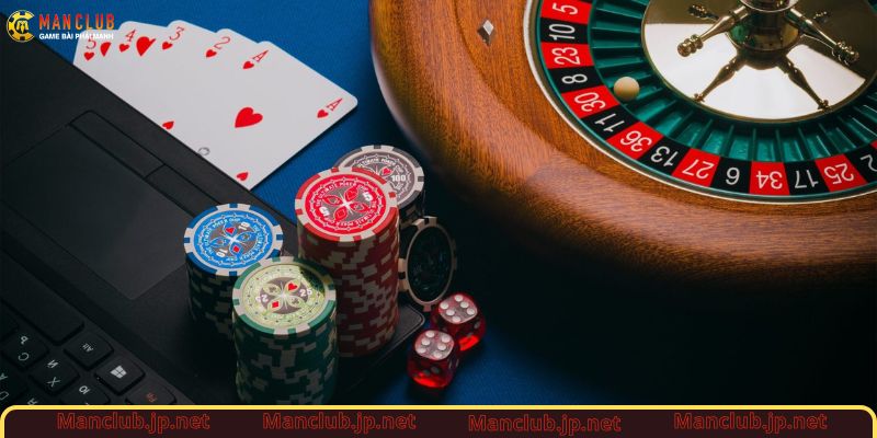 Khái quát về cách chơi Poker Manclub cho newbie hiệu quả